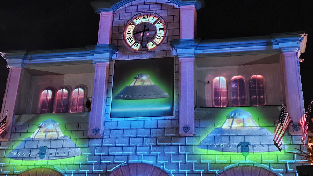 Spirits of Horrorwood - Mapping Show