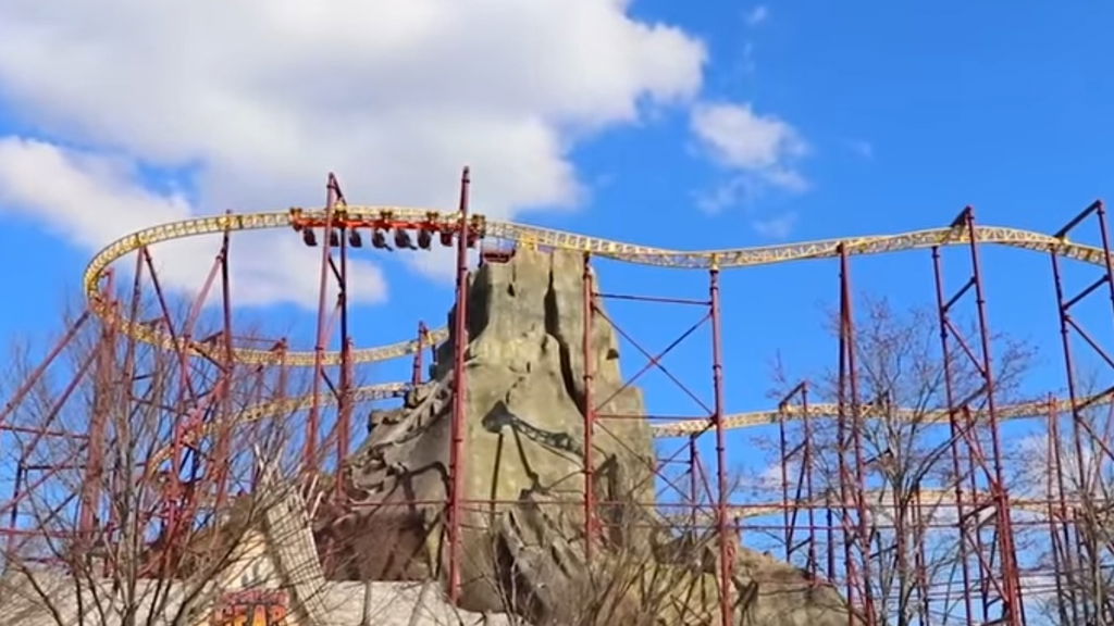 Volcano: The Blast Coaster