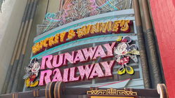 Mickey and Minnie's Runaway Railway