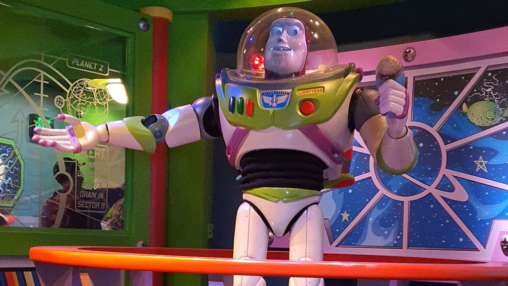 Buzz Lightyear Astro Blasters