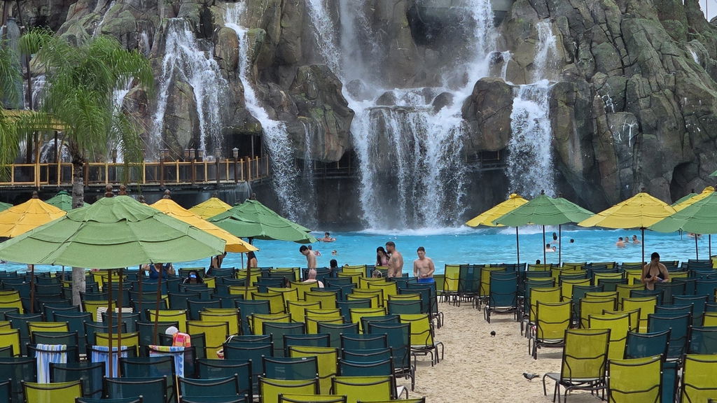 Waturi Beach
