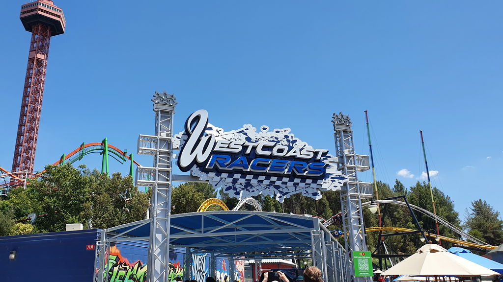 West Coast Racers