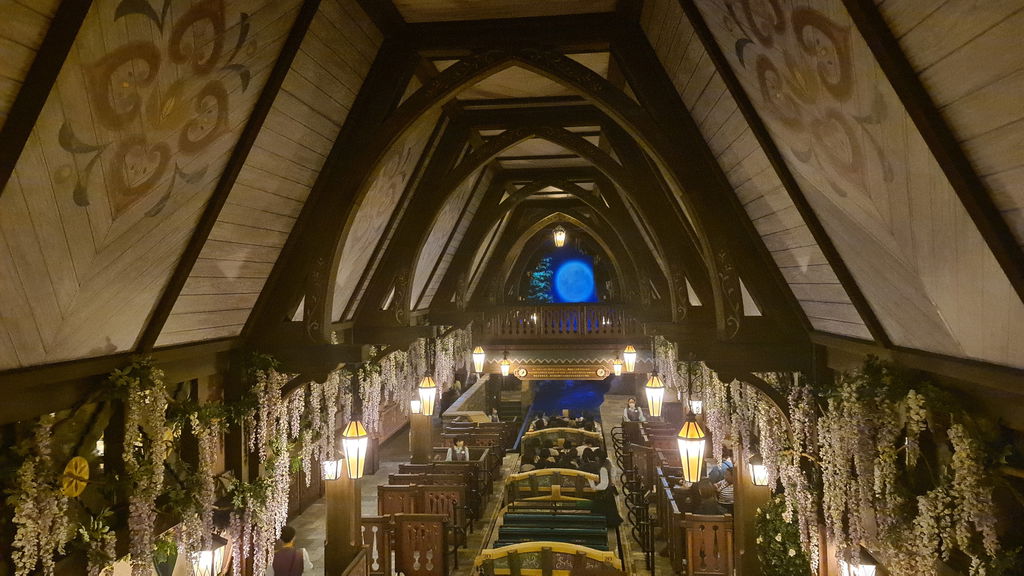 Anna and Elsa's Frozen Journey