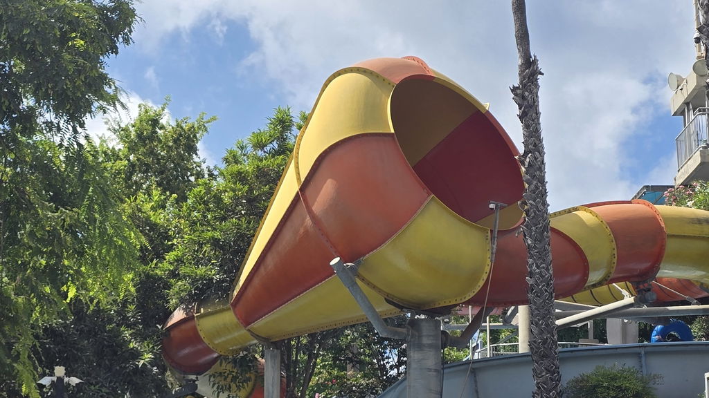 Ccrazy cones (קרייזי קונוס)
