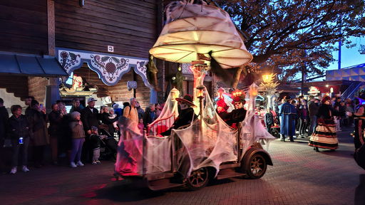 Ed's Halloween Parade