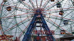 Deno's Wonder Wheel