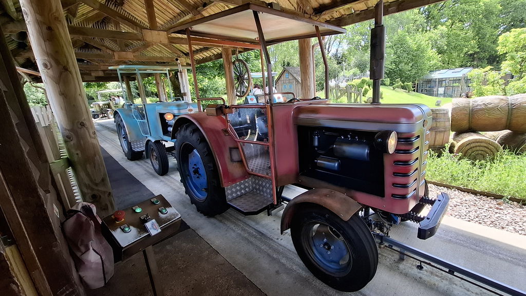 Trekking Tractors