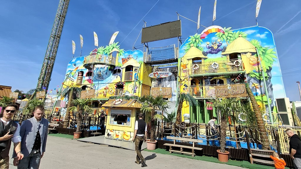 Crazy Island (Schneider)