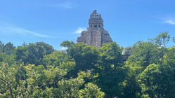 Indiana Jones® Adventure: Temple of the Crystal Skull