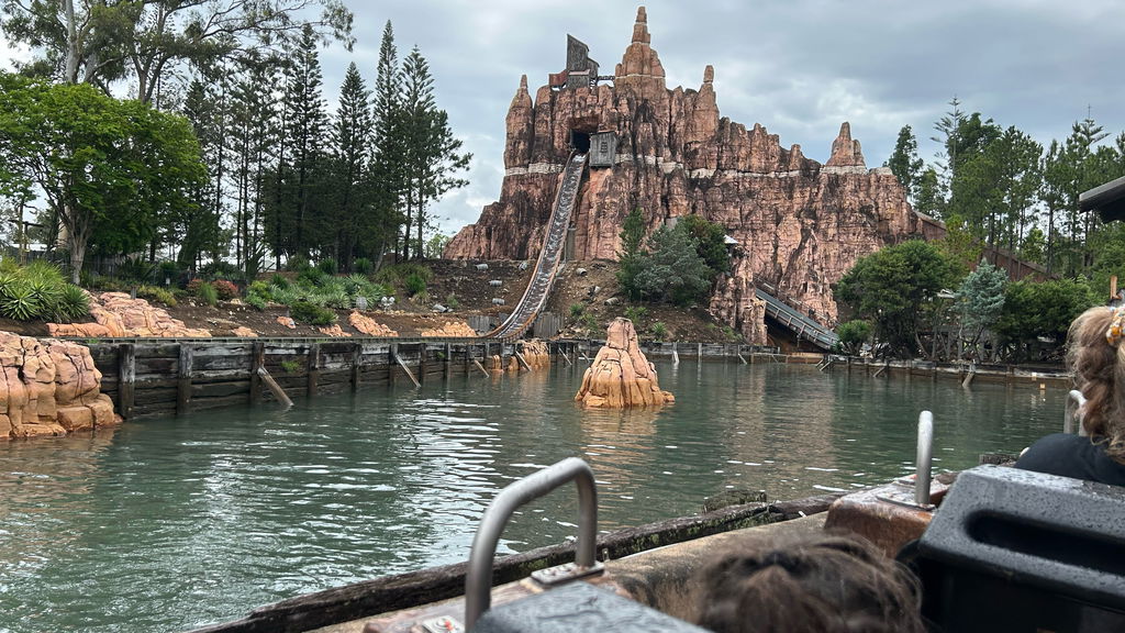 Wild West Falls Adventure Ride