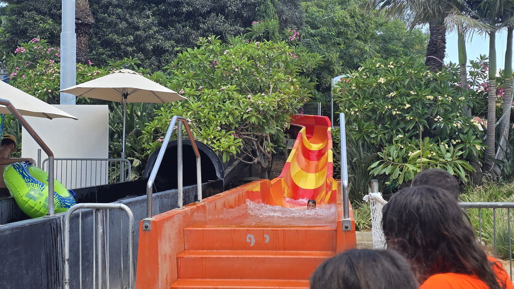 Slalom (מסלול סלאלום)