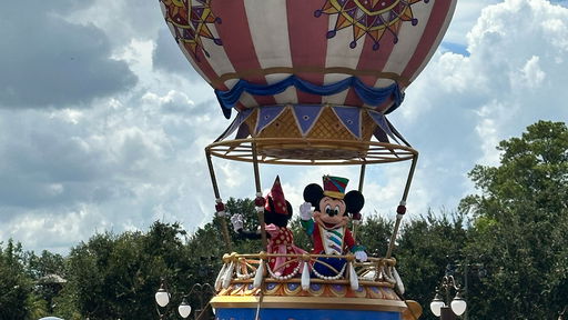 Disney Festival of Fantasy Parade