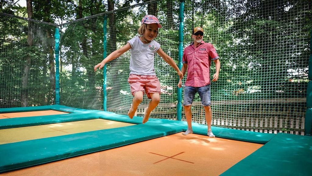 Große Trampolin Anlage