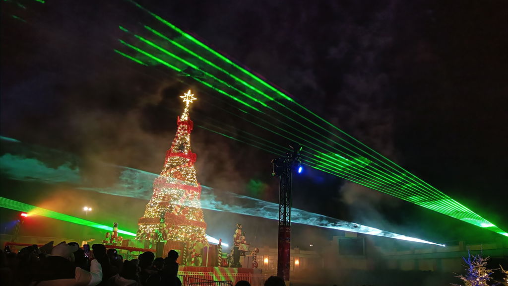 Hollywood Christmas lights
