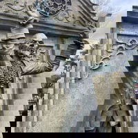 Beneluxsonly