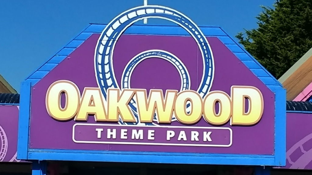 Oakwood Theme Park