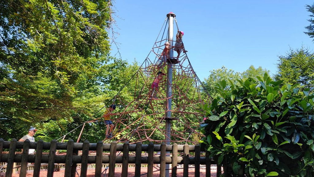 Kletterpyramide